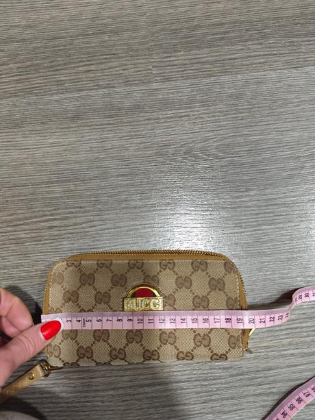 Dámska peňaženka, 