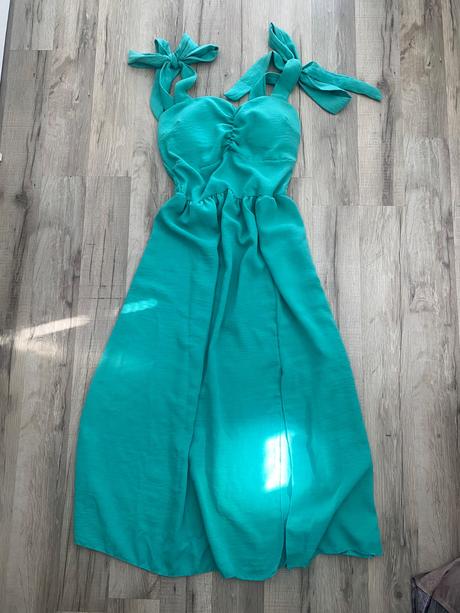 Tyrkysové letné šaty, s