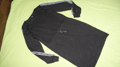 Nove mikinove satocky c&a, c&a,164