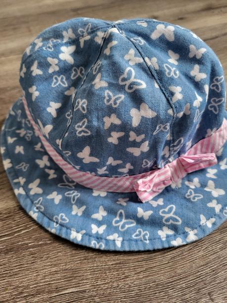 Klobúčik 1-3roky, 92