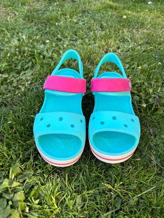 Crocs, crocs,33