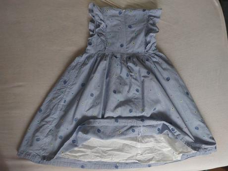 Slavnostne letne saty v top stave, staccato,128