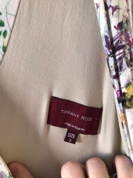 Dlhe tehotenské spolocenske saty, l