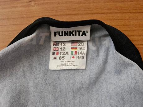 Dievcenske treningove plavky_funkita_medved, 164