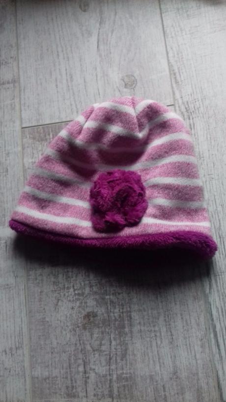 Čiapka obvod 55-56cm, 