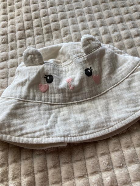 Letný klobúčik a čiapky, sinsay,68