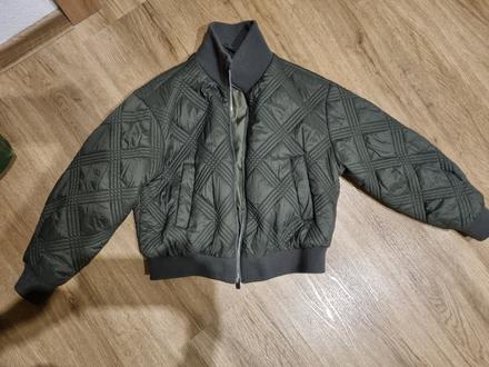 Vetrovka, reserved,146