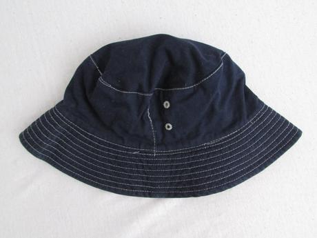 Obojstranný klobúčik, 80