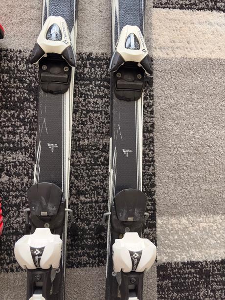 Lyze 150cm a lyziarky 26cm tecnopro, 150-159 cm