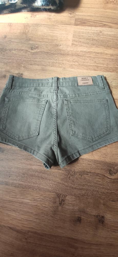 Dámske mini šortky, 36