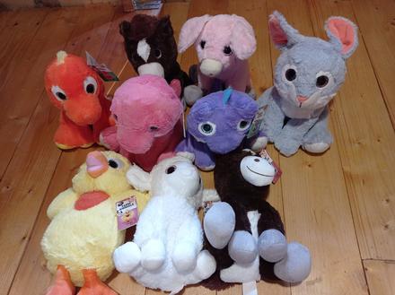 Plyšák dinosaurus a zvieratko,