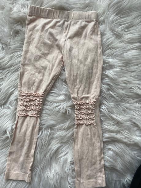 Leginy s volanikmi, pepco,104