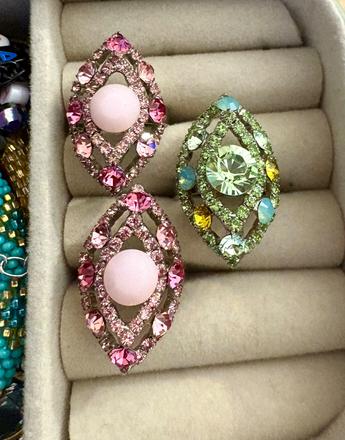 Bižu prstene s kamienkami, 