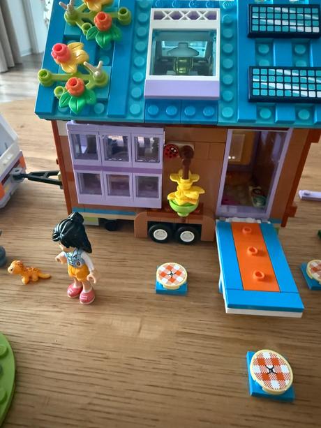 Lego friends mobilný domček, 