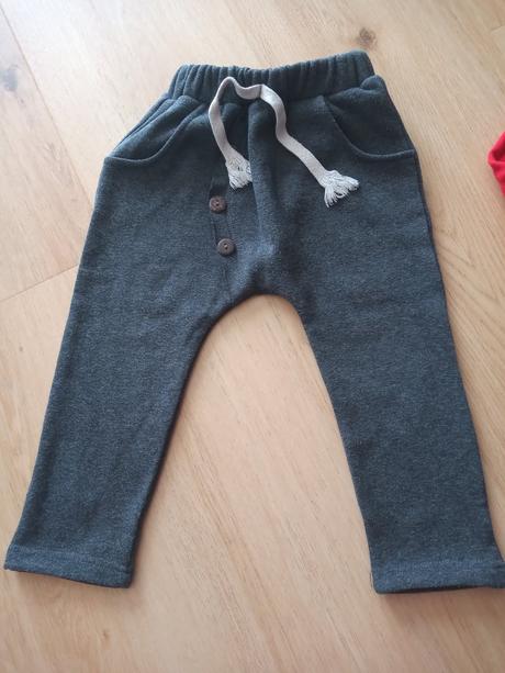 Hrubšie tepláky, 110