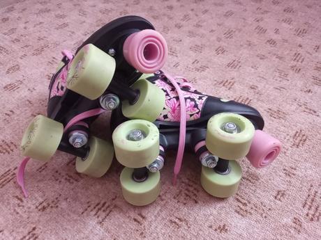 Kolieskové korčule, 35