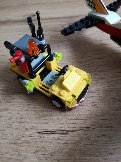Lego city 60019 kaskadérske lietadlo,