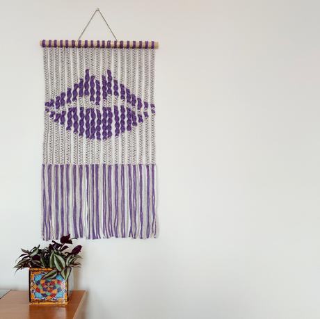 Makrame zavesna dekoracia lips,