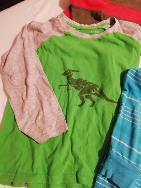 Balík oblečenia - 4 ks, 122–134