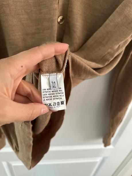 Luxusný kardigan zo merino extra jemnej vlny, l