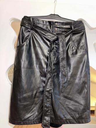 Koženkova midi sukňa s/m, m