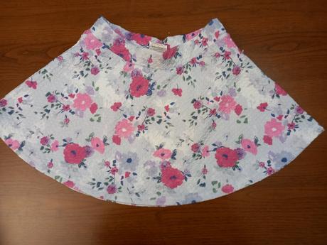 Kvetovaná sukňa, 134