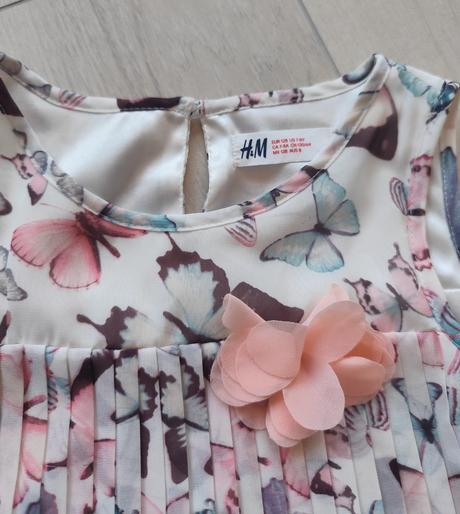 Predám dievčenské šaty, h&m,128