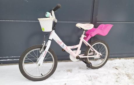 Dievčenský bicykel, 16