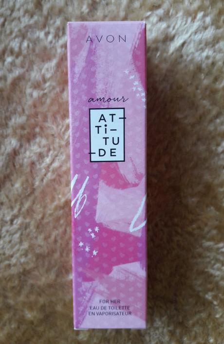 Toaletna voda attitude amour, 