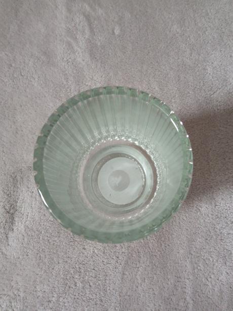 Svietnik na čajovú sviečku, 