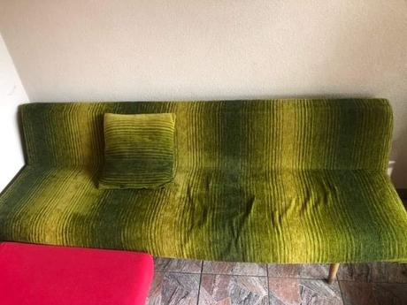 Retro rozkladací gauč,