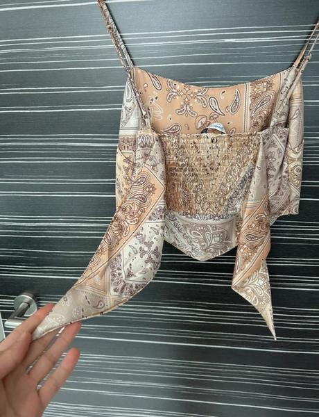 Letný crop top, stradivarius,xs