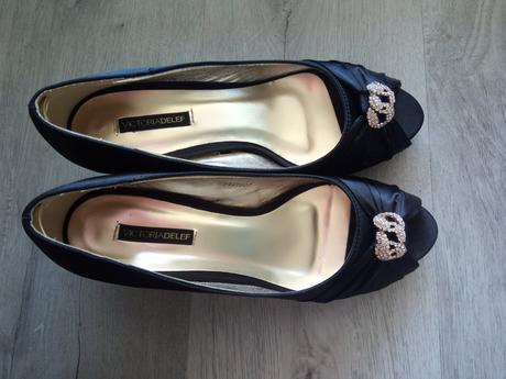 2x obuté lodičky zn. victoria delef, 38