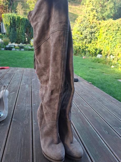 Vysoké kožené čižmy nad kolená (brusena koža), 38