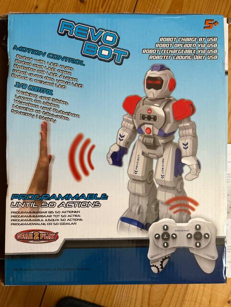 Robot revobot, 