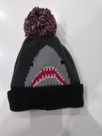 Hrubá čiapka žralok, topomini,98