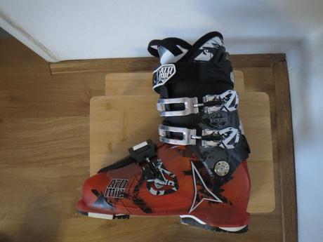 Lyžiarky atomic, atomic,43