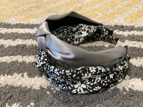 Strieborná a kvetinková čelenka 134/152, takko