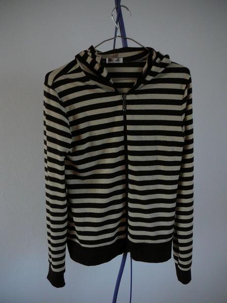 Tenká pásiková mikinka, s