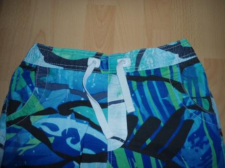 Modre kratasy, kappahl,158