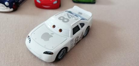 Autíčko z mcqueen autá pixar cars,