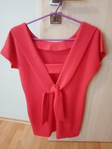 Koralové šaty s holým chrbatom, reserved,s