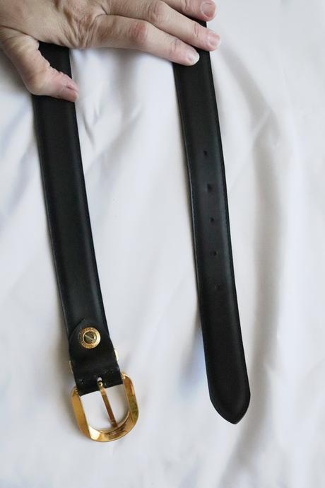 Opasok - super stav,