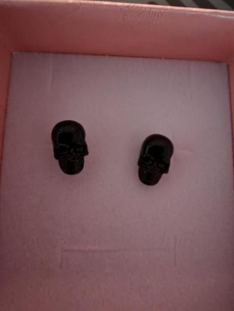 Náušnice - lebky čierne, 