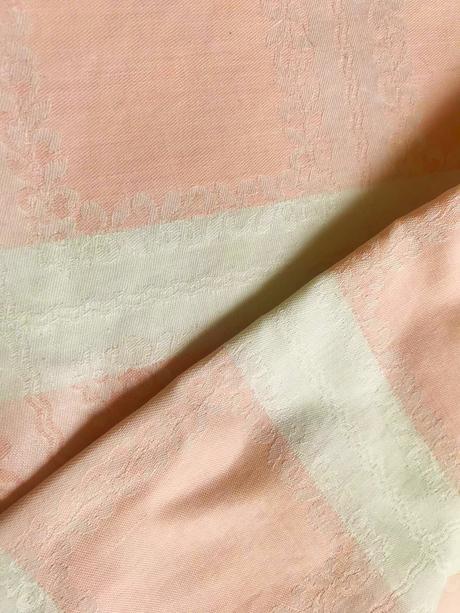 Damašková obliečka na vankúš,