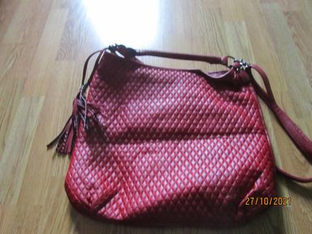 Prešívaná kabelka,