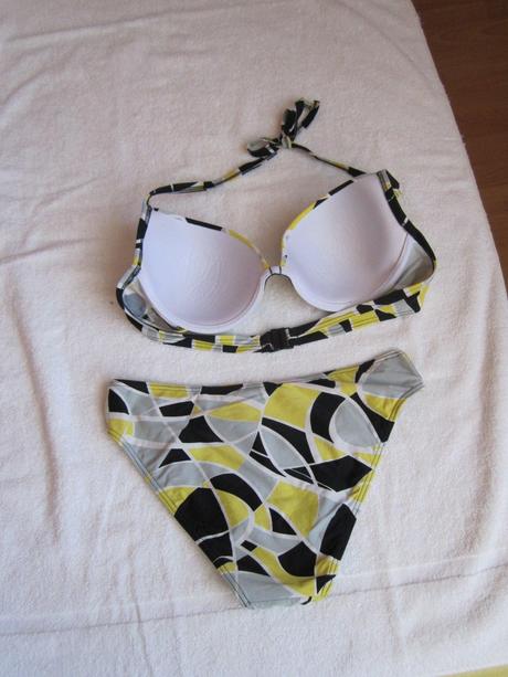 Dvojdielne plavky, 40