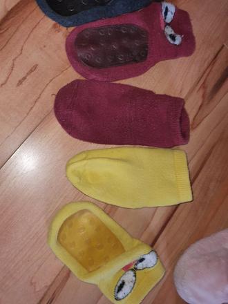 Protismykove ponožky 2x 86/92 3eur za vsetky3, 86