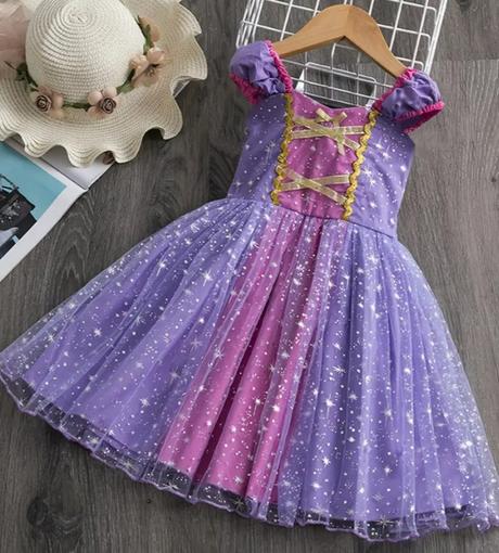 Kostým šaty doplnky rapunzel locika na vlásku nové,