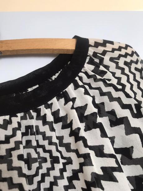 Blúzka s geometrickým vzorom, 4xl